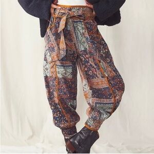 Free People Pastime Paradise Harem Pants XS Boho Festival Hippie Rare Streetwear
